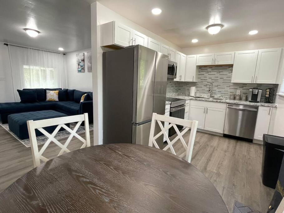 Four Bedroom Home Near Hartsfield Jackson Airport ريفرديل المظهر الخارجي الصورة